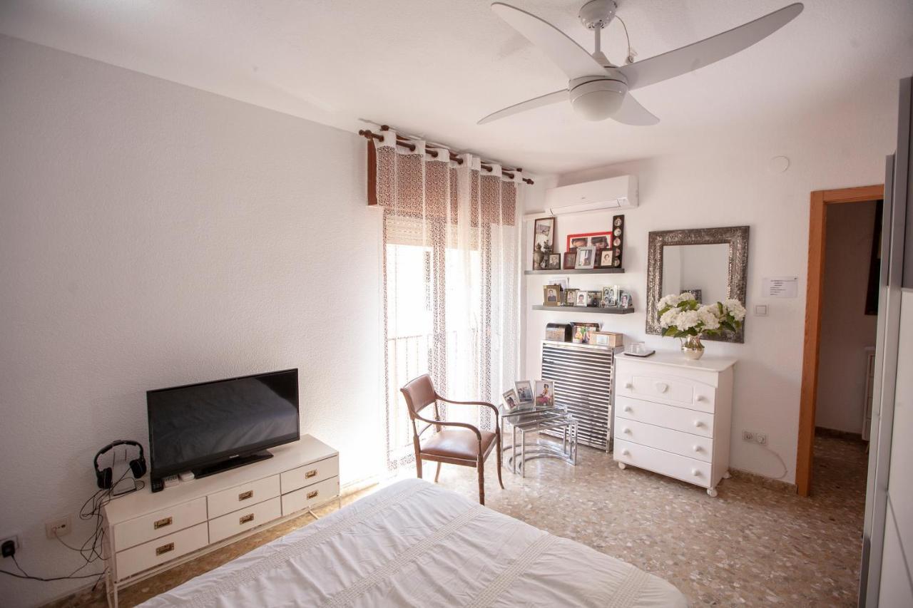 Privatunterkunft Lola.- De Matrimonio, Con Bano Privado Granada