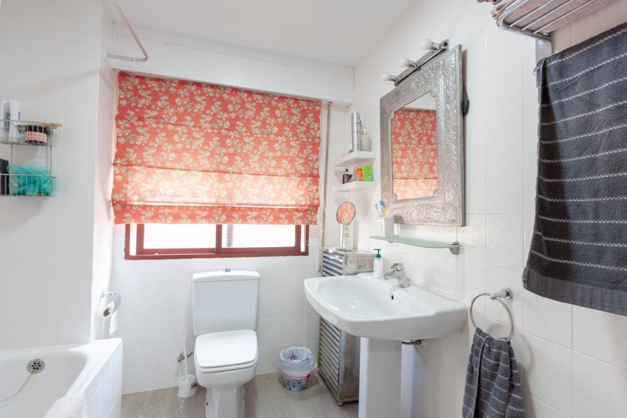 Lola.- De Matrimonio, Con Bano Privado Privatunterkunft Granada